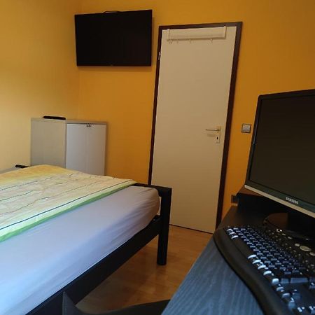 Kleines Gaestezimmer Hannover Exterior photo